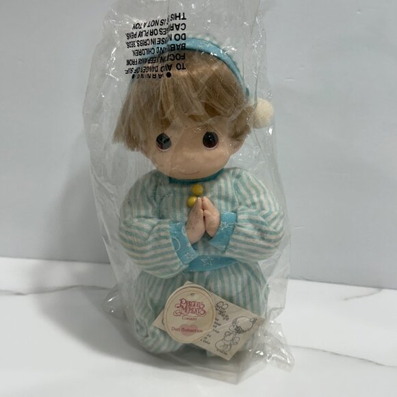 VTG 1999 Precious Moments Bedtime Praying Billy Doll Kneeling 11" Tags & Box - Picture 9 of 11